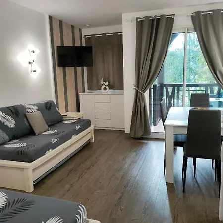 - Du Golf 2 Appartement *