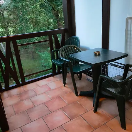 - Du Golf 2 * Deauville