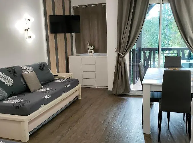 - Du Golf 2 Apartment *